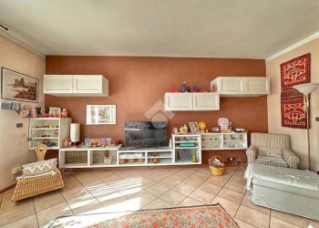 Quadrilocale Via Rue Liconi, Aosta - foto 1