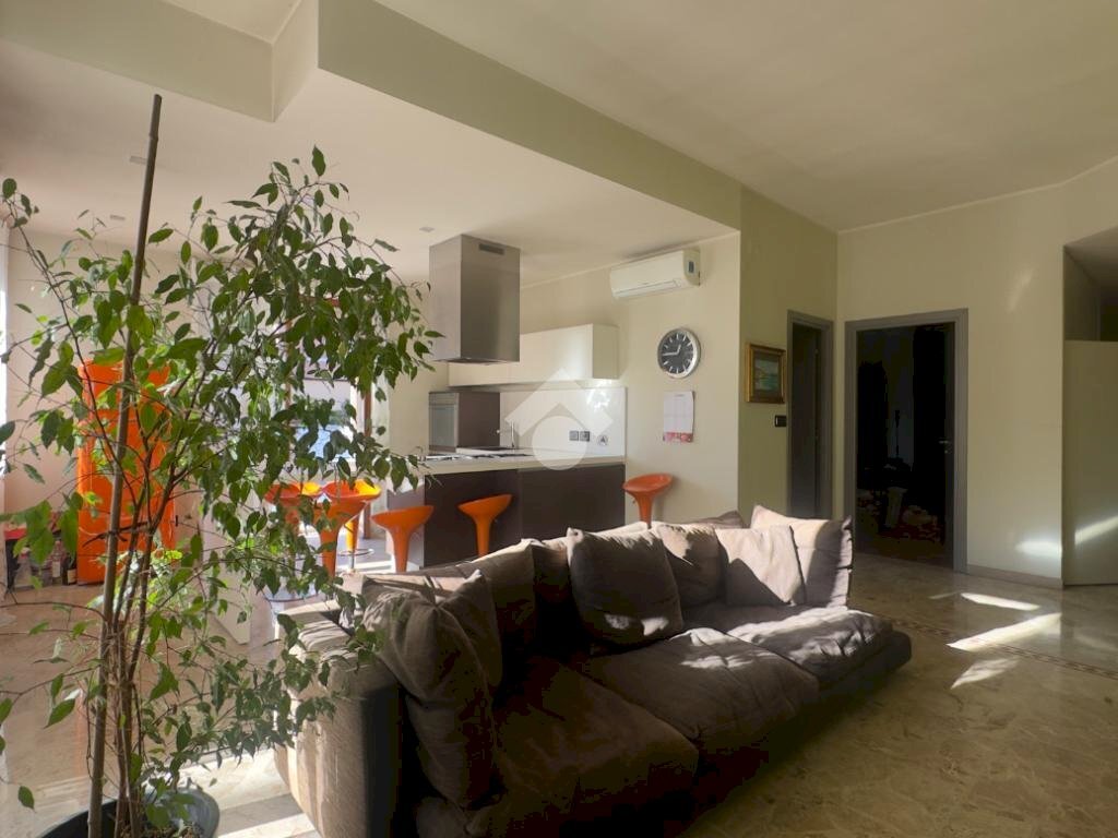 Trilocale Via Canova, Asti - foto 1