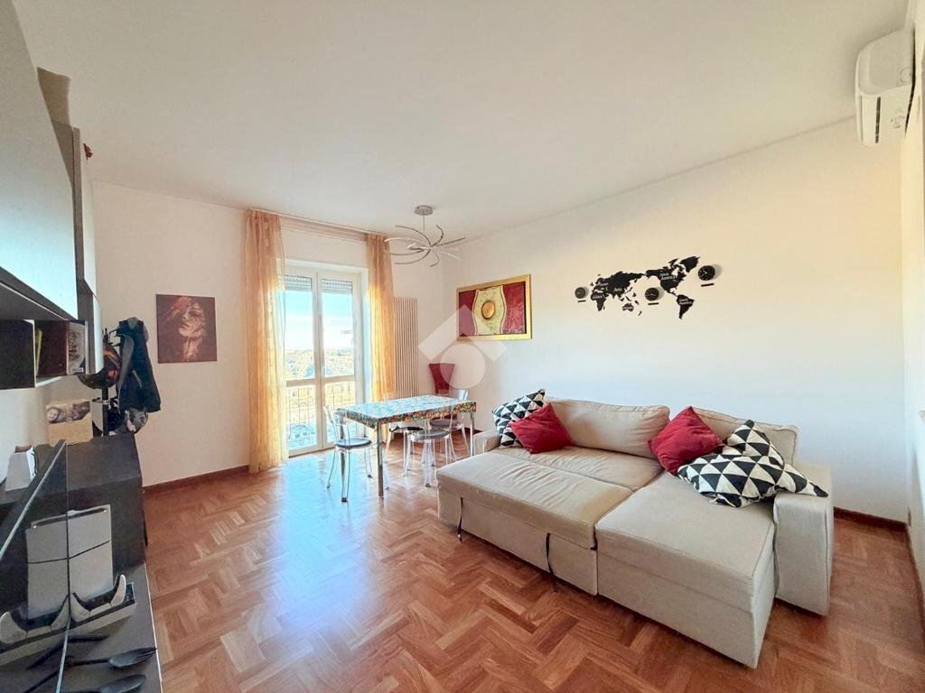 Quadrilocale Via paradiso, Genova (zona Cornigliano) - foto 2