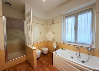 Quadrilocale Via paradiso, Genova (zona Cornigliano) - foto 9