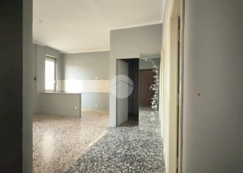 Trilocale Via S. Giovanni Bosco, Asti - foto 4