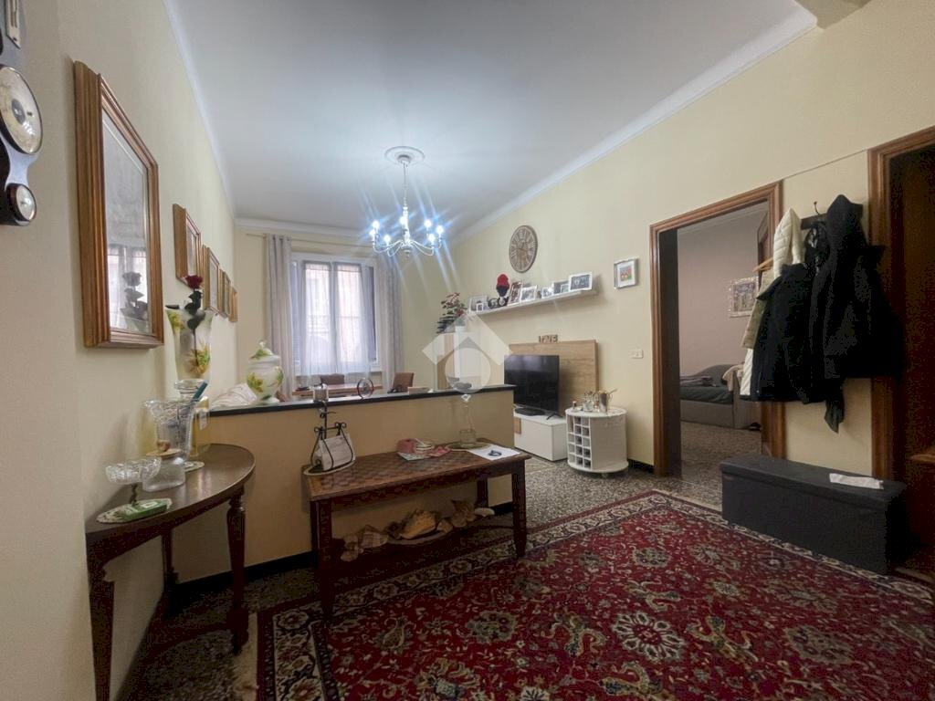 Appartamento Via Bonifacio, Genova (zona Marassi) - foto 3