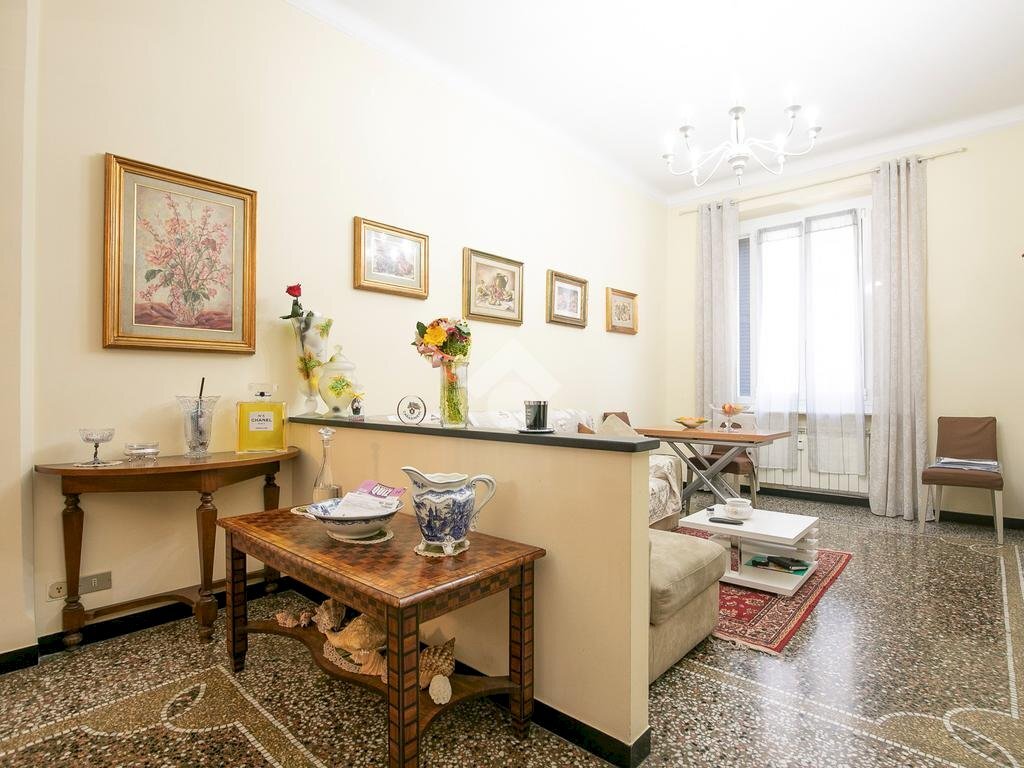 Appartamento Via Bonifacio, Genova (zona Marassi) - foto 2