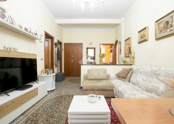 Apartment Via Bonifacio, Genova (neighborhood Marassi) - photo 5