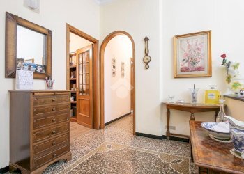 Apartment Via Bonifacio, Genova (neighborhood Marassi) - photo 6