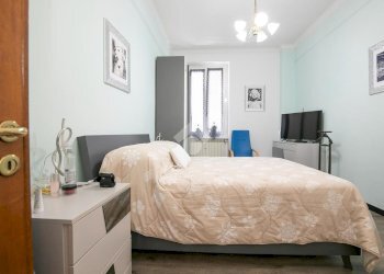 Apartment Via Bonifacio, Genova (neighborhood Marassi) - photo 12