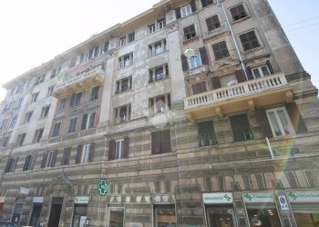 Apartment Via Bonifacio, Genova (neighborhood Marassi) - photo 48