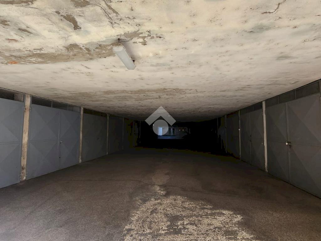 Box Via Newton, Novara - photo 3