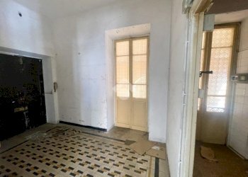 Three-room apartment Via della repubblica, Imperia - photo 33