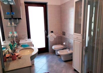 Three-room apartment Frazione Rovine, Sarre - photo 12