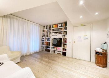 Three-room apartment Via Fabio Filzi, Peschiera Borromeo - photo 2