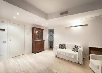 Three-room apartment Via Fabio Filzi, Peschiera Borromeo - photo 15