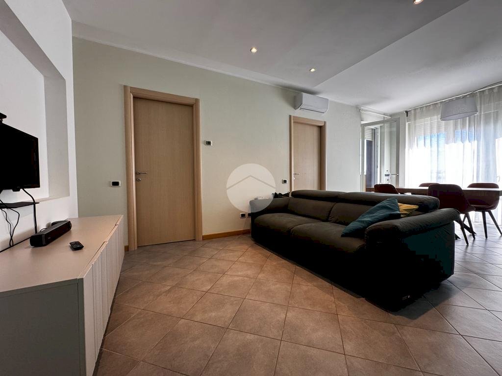 Trilocale via oriana fallaci, Peschiera Borromeo - foto 2