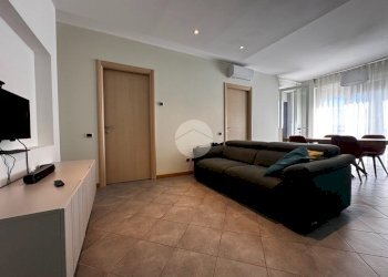 Three-room apartment via oriana fallaci, Peschiera Borromeo - photo 2