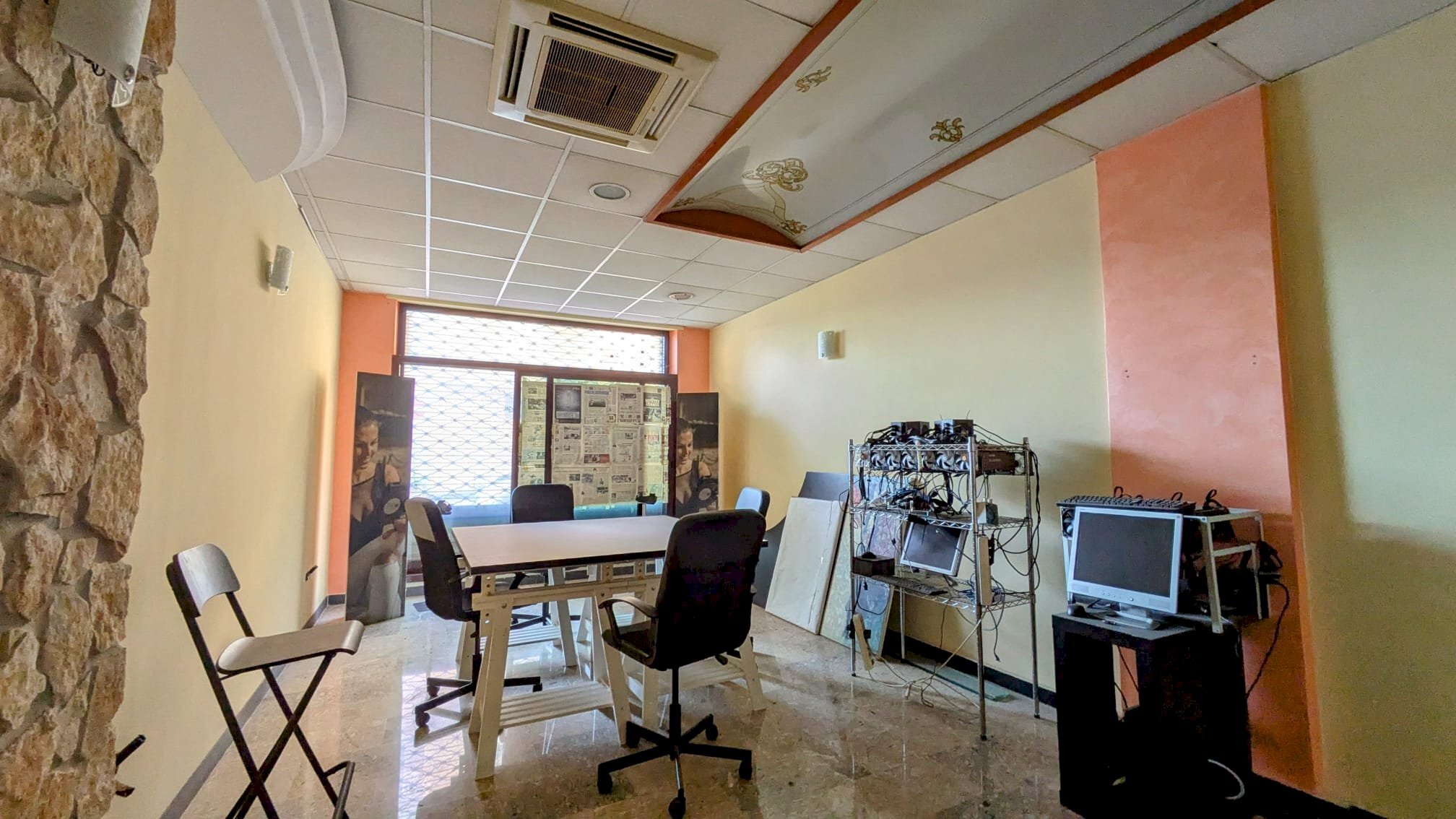 Commercial Premises Via Kennedy, 84, Isernia - photo 1