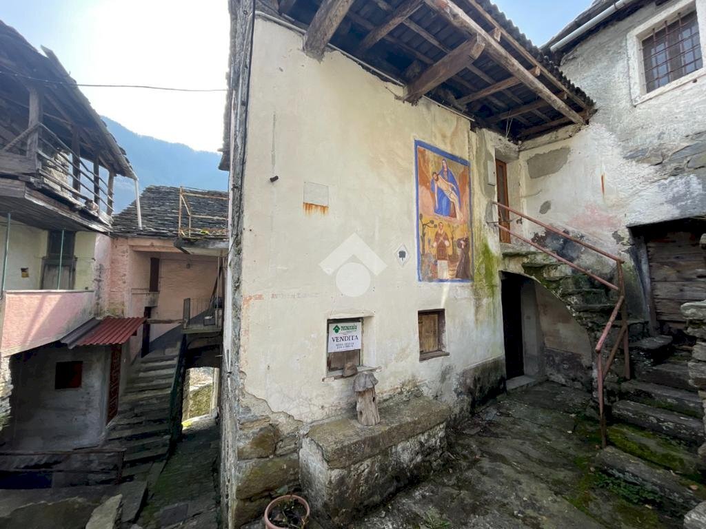 Casa semi indipendente Via Camblione, Montescheno - foto 1