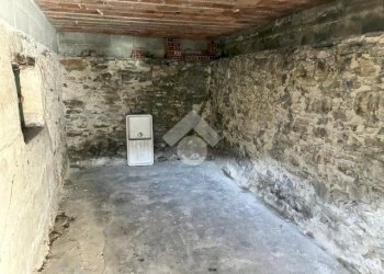 Casa semi indipendente Via Camblione, Montescheno - foto 32