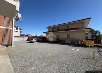 Four-room apartment via olivetti, Strambino - photo 20