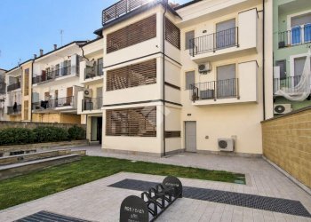 Trilocale Via San Rocco, Bra - foto 19