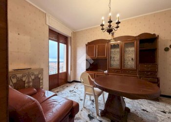 Quadrilocale Via Crosa Della Maccarina, Novi Ligure - foto 1