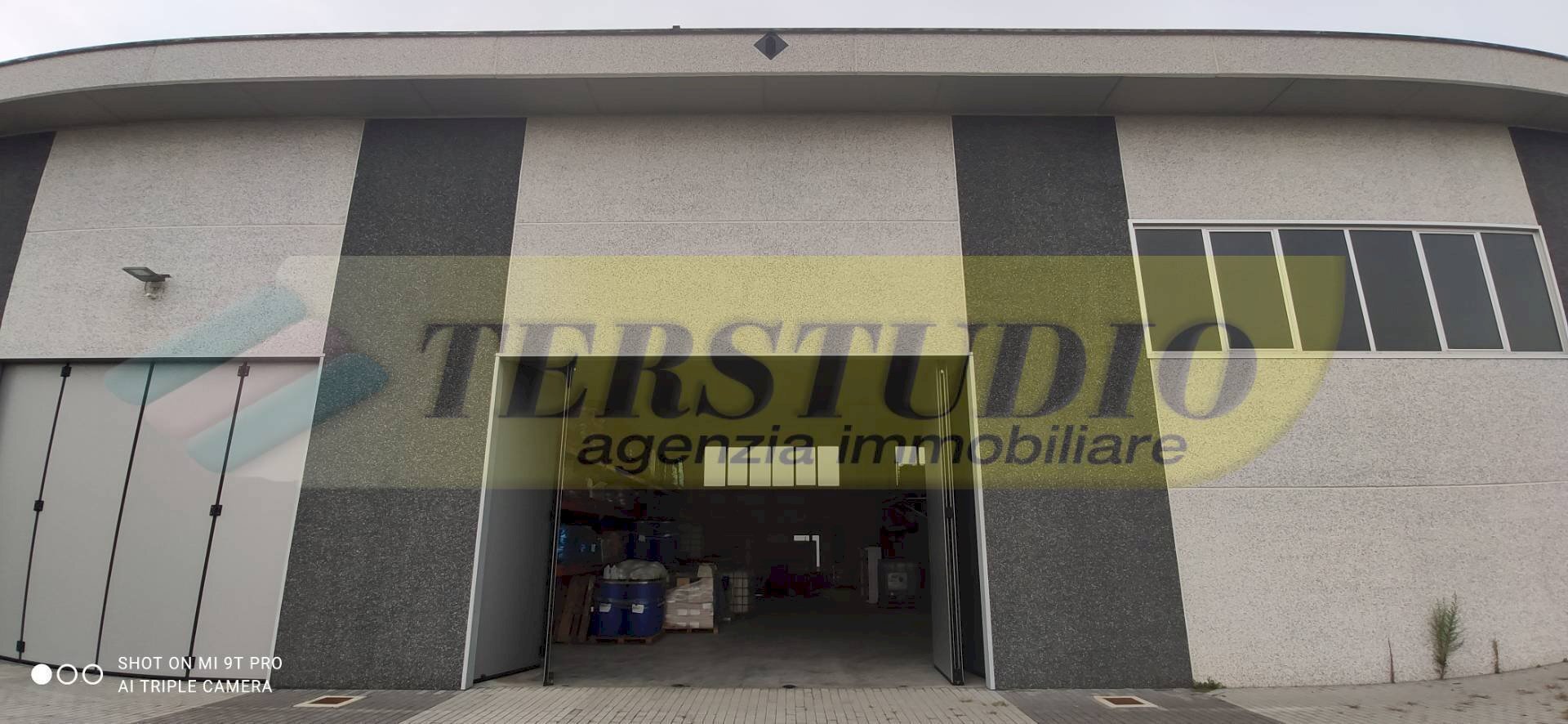 Foto 1 - Capannone Vai Galvani
 
SN, Albano Sant'Alessandro - foto 1