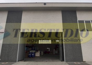 Foto 1 - Capannone Vai Galvani
 
SN, Albano Sant'Alessandro - foto 1