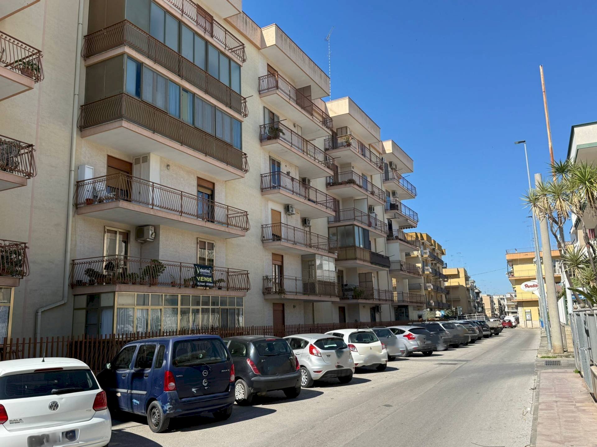 Foto 1 - Quadrilocale Via Nicola Lazzaro
 
1, Massafra - foto 1