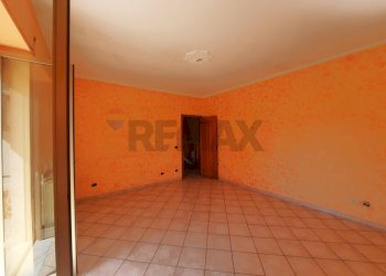 Camera 2 balcone - Attico Via Aniello Falcone
 
13, Casavatore - foto 15