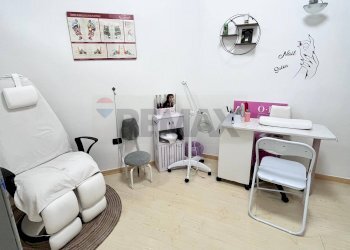 Camera / camera da letto - Commercial Activity Via Benevento
 
193, Casalnuovo di Napoli - photo 4