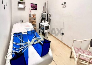 Camera / camera da letto - Commercial Activity Via Benevento
 
193, Casalnuovo di Napoli - photo 8