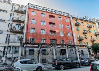 Edificio all\'aperto - Trilocale VIA LONGHI
 
11, Milano - foto 1