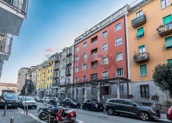 Edificio all\'aperto - Trilocale VIA LONGHI
 
11, Milano - foto 2