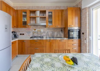 Cucina - Quadrilocale Via Tenente Francesco De Liguori
 
17, Bari - foto 12