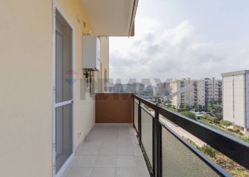 Balcone - Quadrilocale Via Tenente Francesco De Liguori
 
17, Bari - foto 15