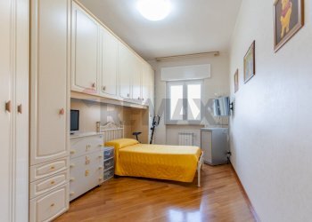 Camera / camera da letto - Quadrilocale Via Tenente Francesco De Liguori
 
17, Bari - foto 21