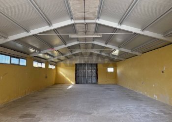 Parcheggio - Capannone Via Ospedale Di Venere
121, Bari - foto 1