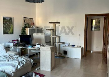 Soggiorno - Quadrilocale Corso Don Luigi Sturzo
 
83, Trani - foto 4