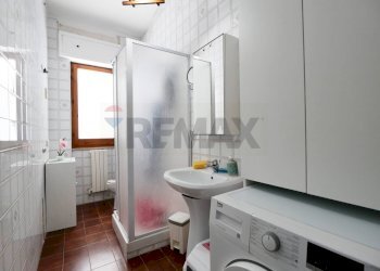 Bagno - Quadrilocale Corso Don Luigi Sturzo
 
83, Trani - foto 16