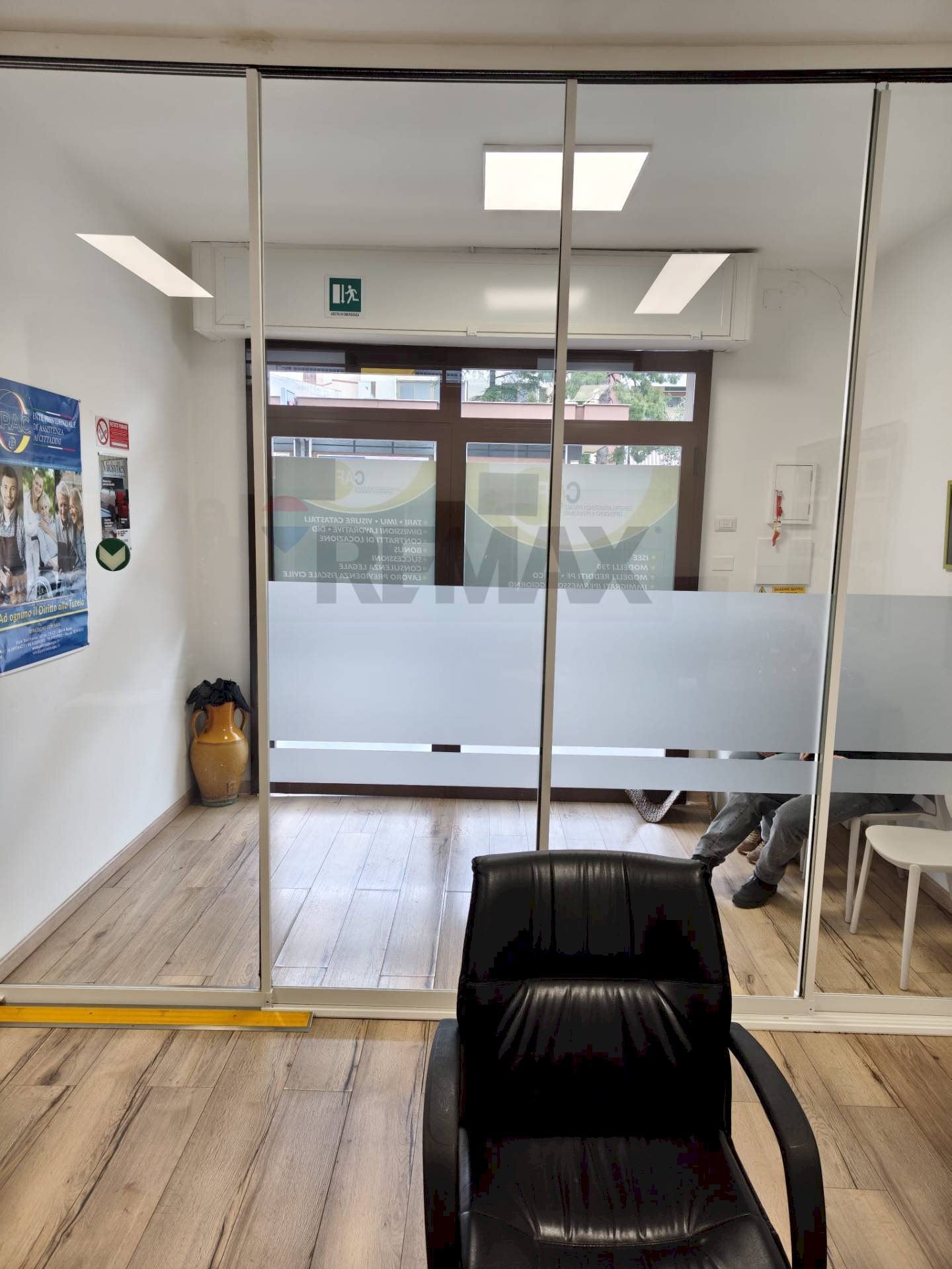 Cucina - Locale Commerciale Via Orazio Comes
 
32, Bari - foto 2