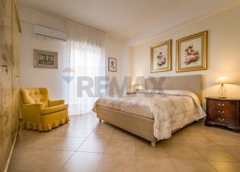 Camera / camera da letto - Appartamento Via Guido Cavalcanti
 
5, Palermo - foto 3