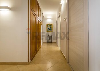 Hall / corridoio - Appartamento Via Guido Cavalcanti
 
5, Palermo - foto 42
