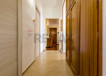 Hall / corridoio - Appartamento Via Guido Cavalcanti
 
5, Palermo - foto 45