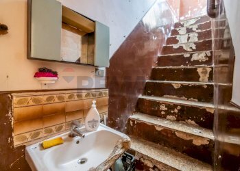 Bagno - Casa indipendente Via Divisione
 
1, Mineo - foto 12