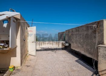 Terrazza - Casa indipendente Via Divisione
 
1, Mineo - foto 13