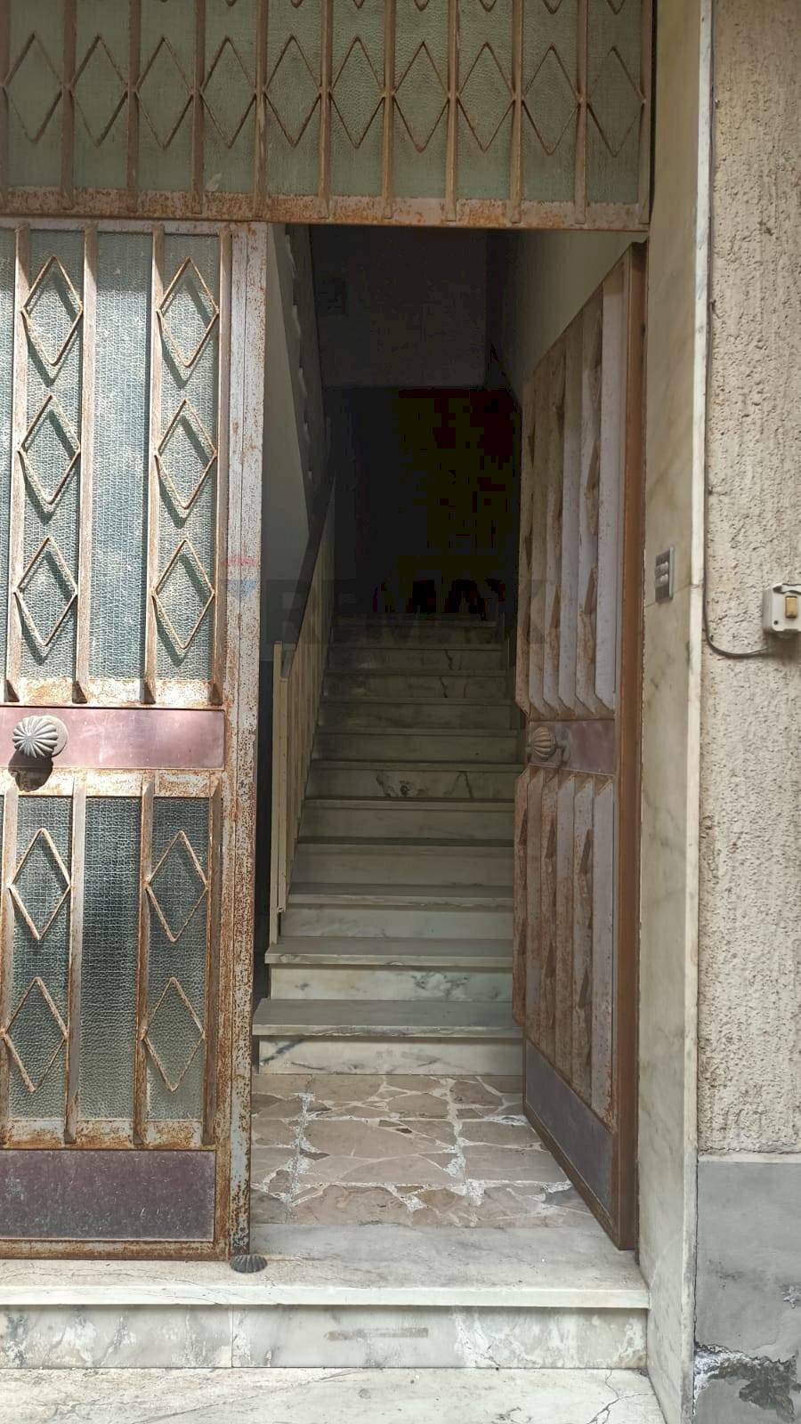 Scale - Quadrilocale Via Dei Sanguinelli
 
53, Catania - foto 2