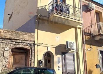 Edificio all\'aperto - Independent house Via Alcantara
 
102, Calatabiano - photo 21