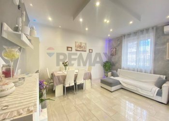 Sala da pranzo - Trilocale Via Faraci
 
1, Catania - foto 5