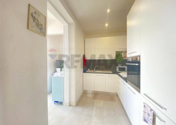 Cucina - Trilocale Via Faraci
 
1, Catania - foto 11