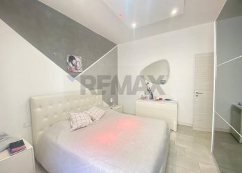 Camera / camera da letto - Trilocale Via Faraci
 
1, Catania - foto 18