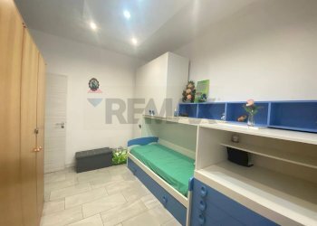 Camera / camera da letto - Trilocale Via Faraci
 
1, Catania - foto 22